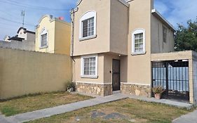 Casa completa en Escobedo NL